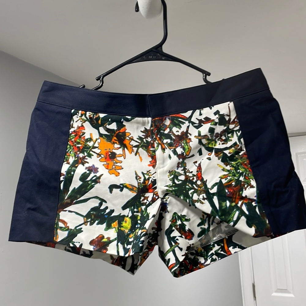 Club Monaco floral shorts